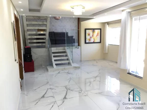 Imagem (PERMUTA) Sobrado triplex, 03 quartos c/suíte ótimo espaço nos fundos, no Rio Verde em Colombo PR