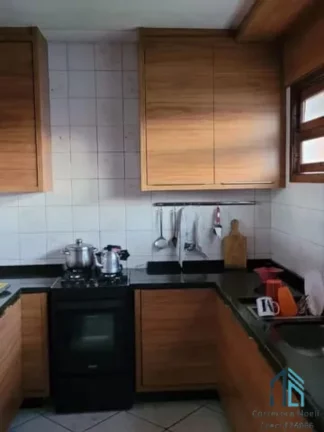 Imagem (PERMUTA) Casa/Terreno 1.100 m² , 700 m² construída, potencial prédio até 3 andares, 05 quartos c/suíte, no Cajuru em Curitiba PR