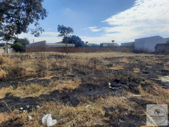 Imagem Área para Venda em Aparecida de Goiânia, Independência