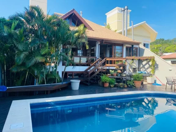 Imagem Casa Alto Padrão para Venda em Florianópolis / SC no bairro João Paulo
