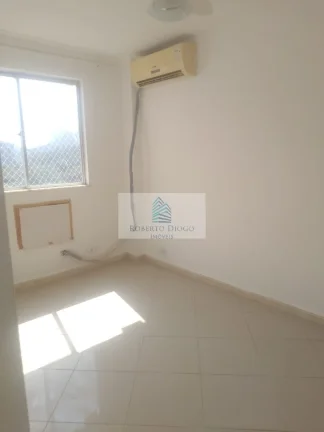 Imagem Apartamento à venda no Camorim, Rio de Janeiro - 2 quartos, 1 sala, 1 banheiro e 1 vaga de garagem!