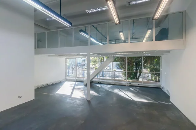 Imagem Ponto Comercial para Venda em São Paulo / SP no bairro Jardim Paulista