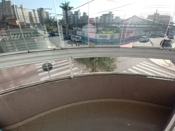 Imagem Sobrado Triplex na Vila Tupi em Praia Grande SP