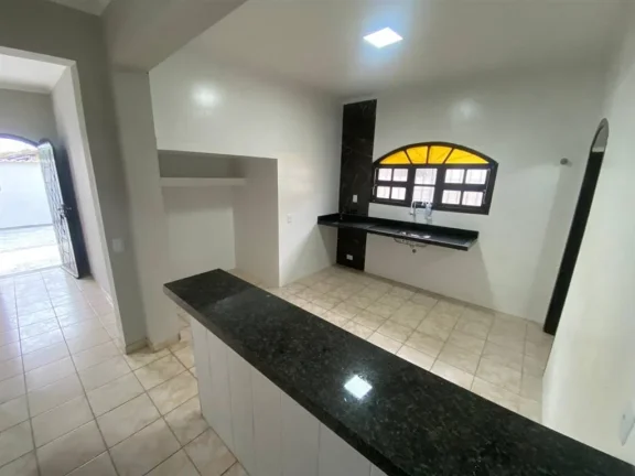 Imagem CASA COM 132 m² - ITAGUAÍ - MONGAGUA SP