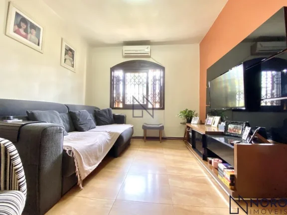 Imagem Casa à venda 4 dormitórios, 1 suíte, no Bairro Medianeira
