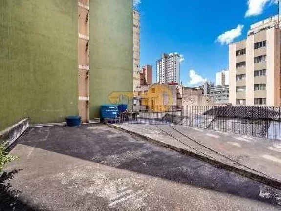 Imagem EXCELENTE PONTO COMERCIAL COM LOJA E SOBRE LOJA NO CENTRO DE CURITIBA