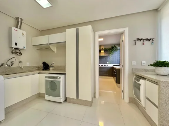 Imagem Casa em Condominio 6 Dormitórios - Bairro xangri-la