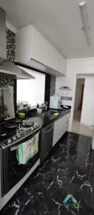 Imagem Cobertura com 3 dormitórios e 2 vagas à venda, 165 m² por R$ 990.000,00 - Vila das Mercês - São Paulo/SP