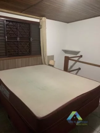 Imagem EXECELENTE SOBRADO PARA INVESTIDOR NO RIO PEQUENO COM 3 CASA