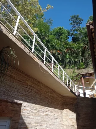 Imagem CASA de 5 DORMITÓRIOS em NITEROI - R$ 1.100.000