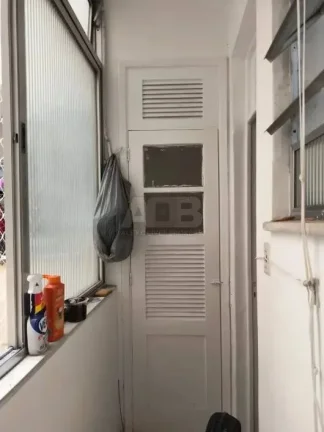 Imagem Apartamento de 2 quartos + dependência em Copacabana, 80m2.
