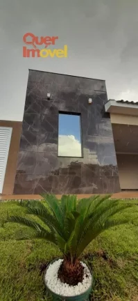 Imagem Casa em Condomínio à Venda: 3 Quartos, 1 Suíte, 2 Salas, 3 Banheiros e 2 Vagas, 150m² - Cravinhos-SP, Centro.