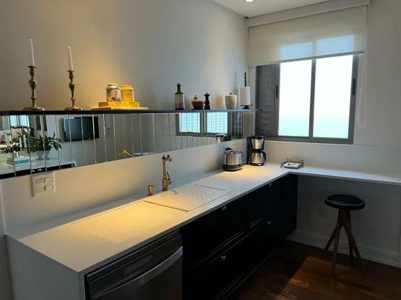 Imagem Apartamento com 2 dormitórios à venda sendo 2 suítes, 159.94 m² por - R$ 6.000.000,00 - Centro - Bal. Camboriú/SC