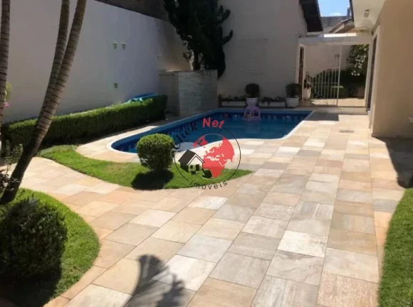 Imagem Luxuoso Sobrado à Venda no Condomínio Swiss Park – 457m² de Sofisticação e Conforto