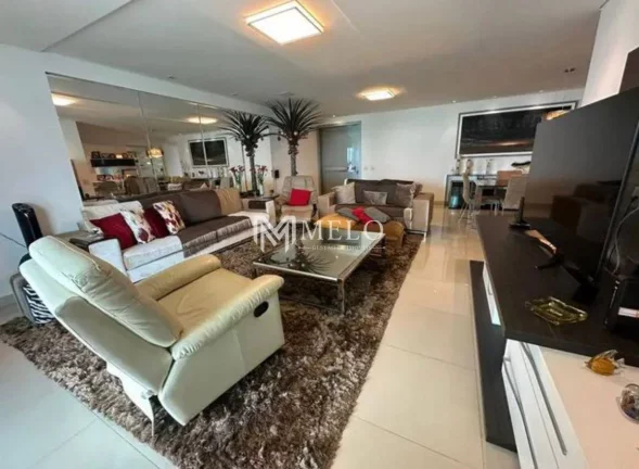 Imagem Av. Boa Viagem, 4qts., 4 suítes,4 vagas cobertas com 235m²...