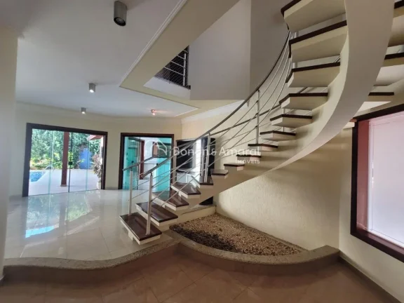 Imagem **Casa Moderna e Aconchegante com Área Gourmet e Piscina no Condomínio Ideal em Valinhos** 

Se vo...