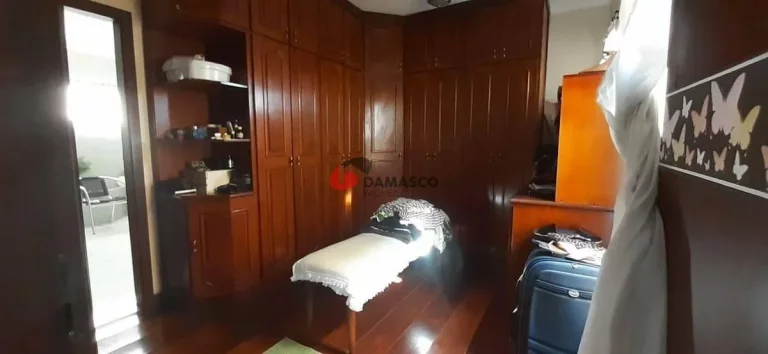 Imagem Sobrado à venda 3 Quartos, 2 Suites, 6 Vagas, 780M², Osvaldo Cruz, São Caetano do Sul - SP