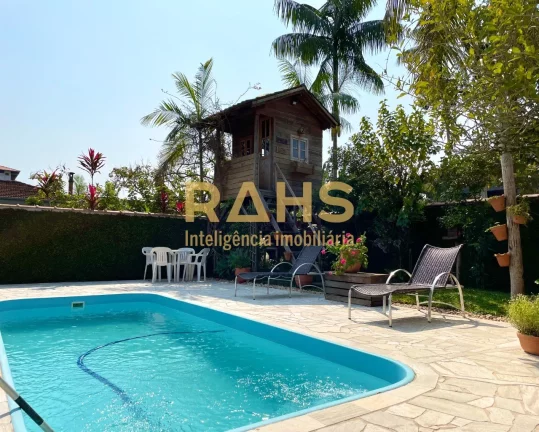 Imagem Excelente residência plana, parcialmente averbada, localizada no bairro América, próximo ao Super...