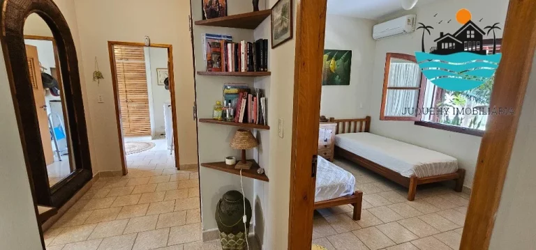 Imagem Casa para temporada em Juquehy - Lado direito, 200m da praia, 4 dorm. 1 suíte, piscina, churrasqueira, 3 vagas.| Juquehy Imobil