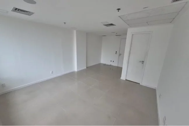 Imagem Sala Comercial no Centro Empresarial Metropolitano com 25,73m2