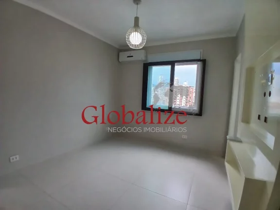 Imagem Apartamento Reformado com 02 suítes vaga de garagem elevador portaria 24h na Pompéia - Santos R$ 849.000,00