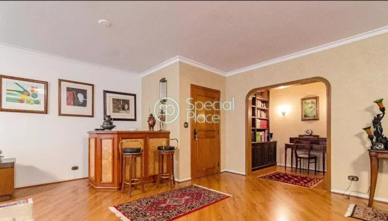 Imagem Amplo apartamento com 205m² no Jardim Paulista. Living muito claro e espaçoso, 03 dormitórios, se...