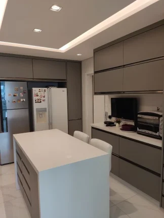 Imagem Apartamento 165 M², 3Q, 3 suítes, 4 banheiros, 3 vagas, piscina, piscina aquecida, churrasqueira, academia, salão de festas, salão de jogos, lavabo.