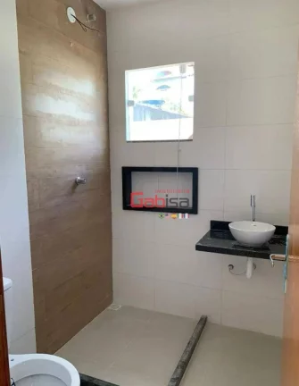 Imagem Casa com 2 dormitórios à venda, 60 m² por R$ 290.000,00 - Vila do Peró - Cabo Frio/RJ