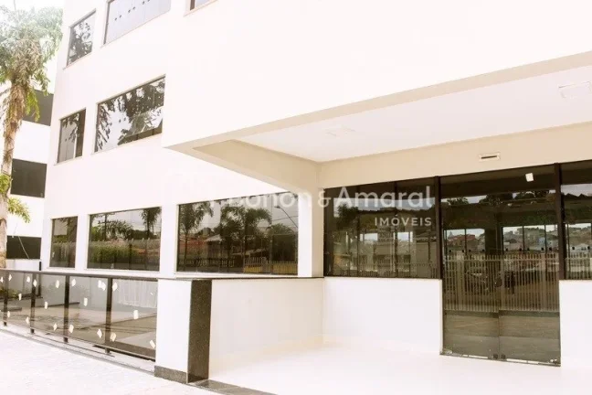 Imagem Venda de prédio comercial, no Jardim do Lago, em Campinas!
Zoneamento ZM 2.
Local de fácil acesso ...