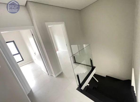 Imagem Casa Duplex 3 dormitórios!