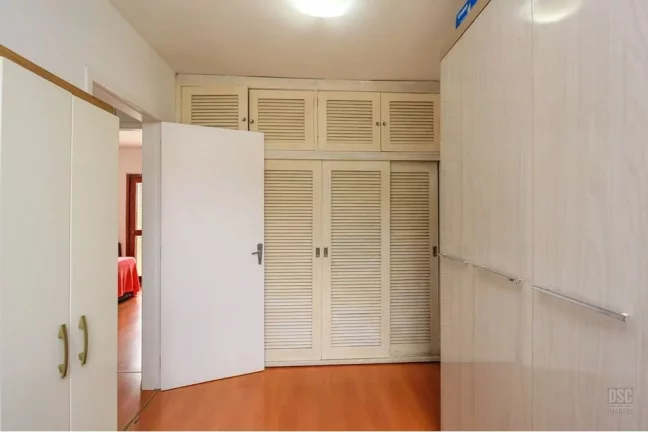 Imagem Casa à venda no bairro Aberta dos Morros - Porto Alegre/RS