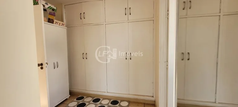 Imagem Espaçoso apartamento de luxo com 4 quartos e 2 suítes no coração de Campo Grande-MS - Centro!