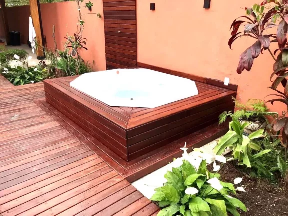 Imagem Linda casa às venda ou locação no centro de Iguape/SP