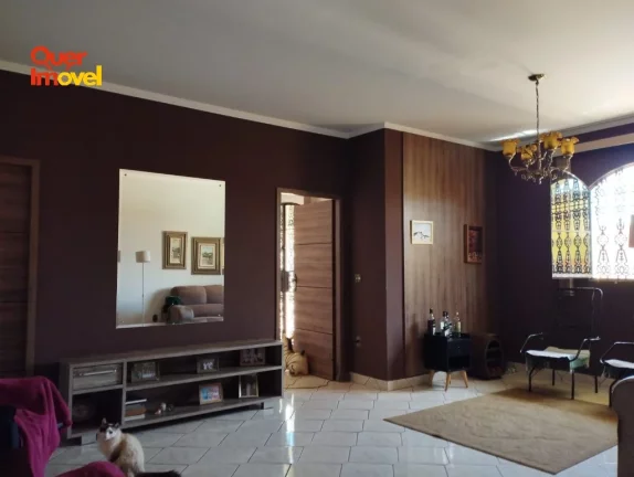 Imagem Espetacular casa à venda em Ribeirão Preto-SP, Ribeirânia: 4 quartos, 2 suítes, 3 salas, 6 banheiros, 6 vagas, 495,85m²!