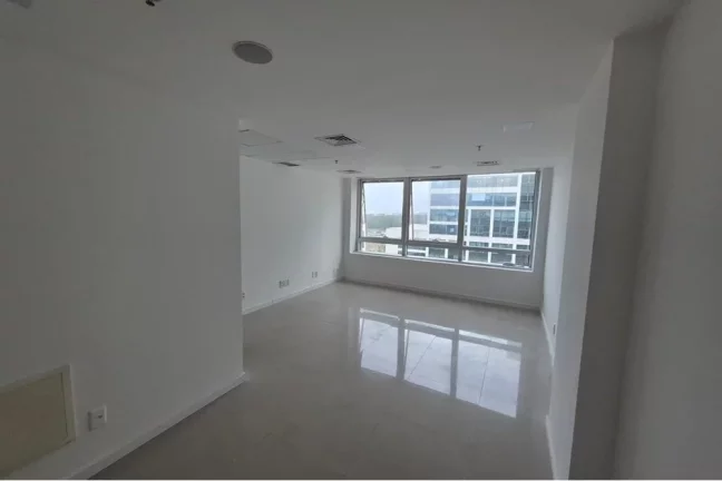 Imagem Sala Comercial no Centro Empresarial Metropolitano com 25,73m2