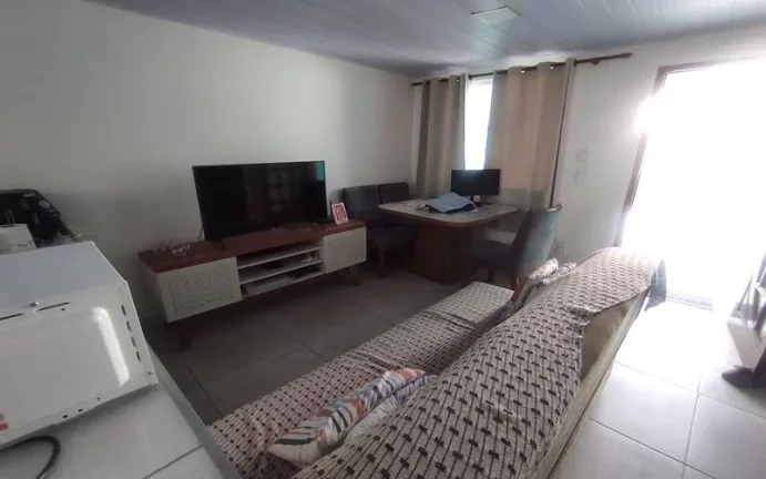 Imagem Casa de 1 quarto a venda - Jardim Flamboyant - Cabo Frio - RJ