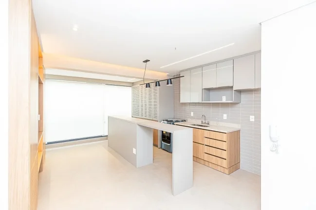 Imagem Apartamento 65M², 2Q, 1 Suíte, 2 Banheiros, 1 Vaga, Academia, Piscina, Churrasqueira, Piscina Aquecida, Salão de Festas e Jogos, Quadra, Bicicletário.