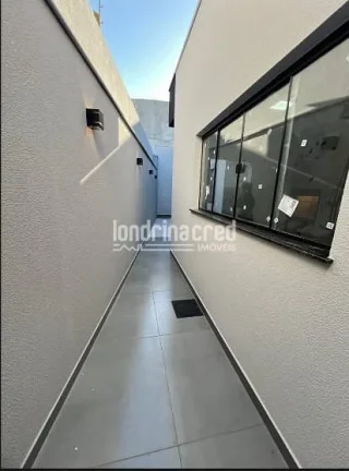Imagem Casa Geminada no Residencial José Bastos com 152m², 108m² úteis, 3 dormitórios (1 suíte), banheiro social e 2 vagas de garagem