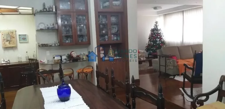 Imagem APARTAMENTO COM 193 M², 04 QUARTOS NO LOURDES.