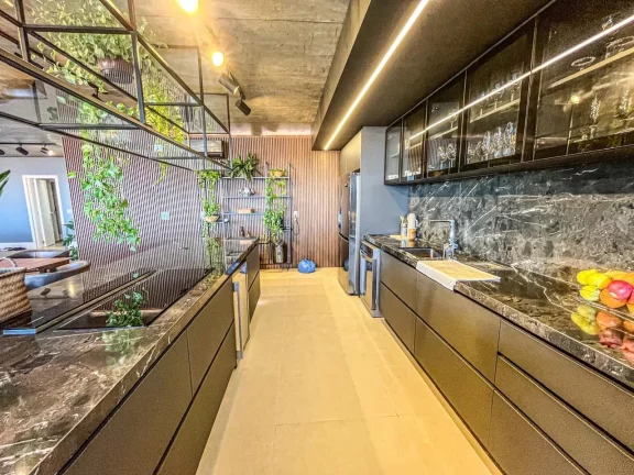 Imagem Apartamento à venda, com 4 quartos, 258m²