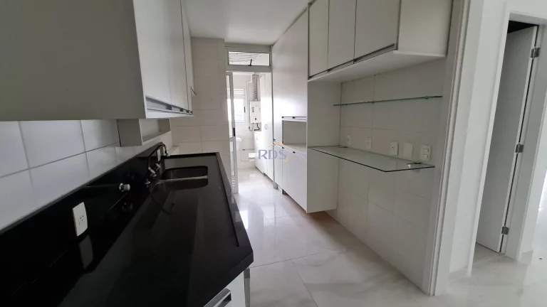 Imagem Vende apartamento de 116m² com 3 dormitórios e 2 vagas no Brooklin