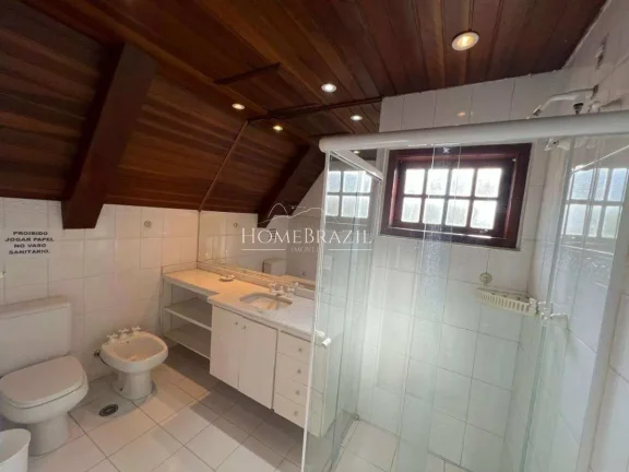 Imagem Casa de condomínio para alugar, com 4 quartos, 250m2