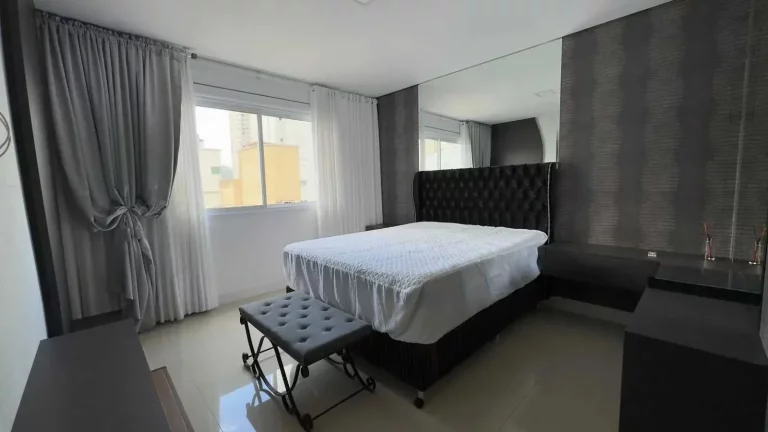 Imagem Apartamento com 3 suítes e 2 vagas de garagem em - Balneário Camboriú/SC