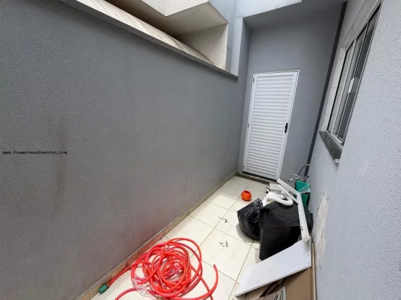 Imagem Casa em Condomínio para Locação em Limeira, Jardim Residencial Campo Novo, 3 dormitórios, 2 banheiros, 2 vagas