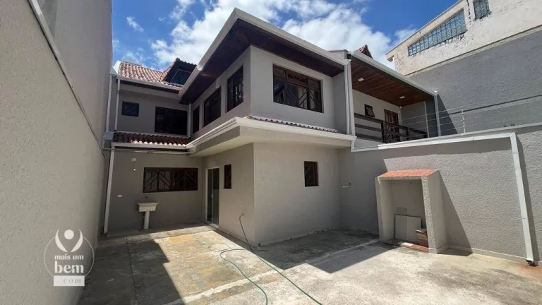 Imagem Sobrado com 5 quartos à venda, 254 m² por R$ 961.000 - Atuba - Curitiba/PR