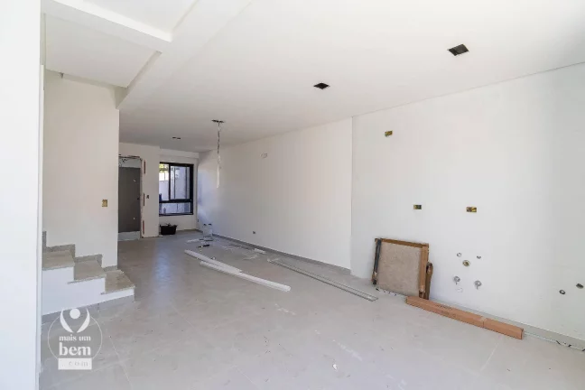 Imagem Sobrado com 3 dormitórios à venda, 112 m² por R$ 699.000,00 - Atuba - Curitiba/PR