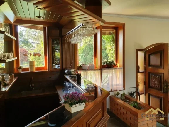 Imagem CASA COM 4 DORMITÓRIOS À VENDA, 600 M² - JACARÉ - CABREÚVA/SP
