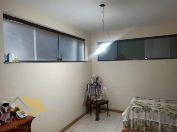 Imagem Vendo Casa com 4 quartos na Chácara do Paraíso
