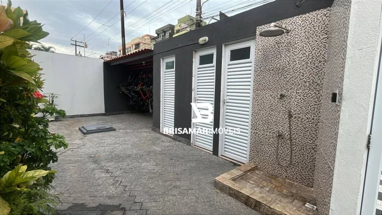 Imagem Sobrado com 2 dormitórios à venda, 84 m² por R$ 430.000,00 - Astúrias - Guarujá/SP