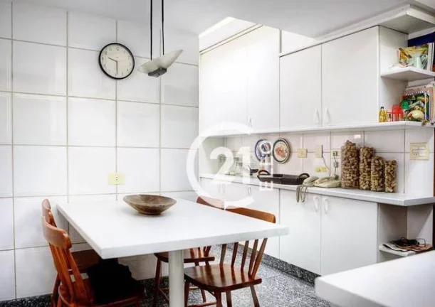 Imagem Apartamento à venda, 300 m² - Moema - São Paulo/SP
